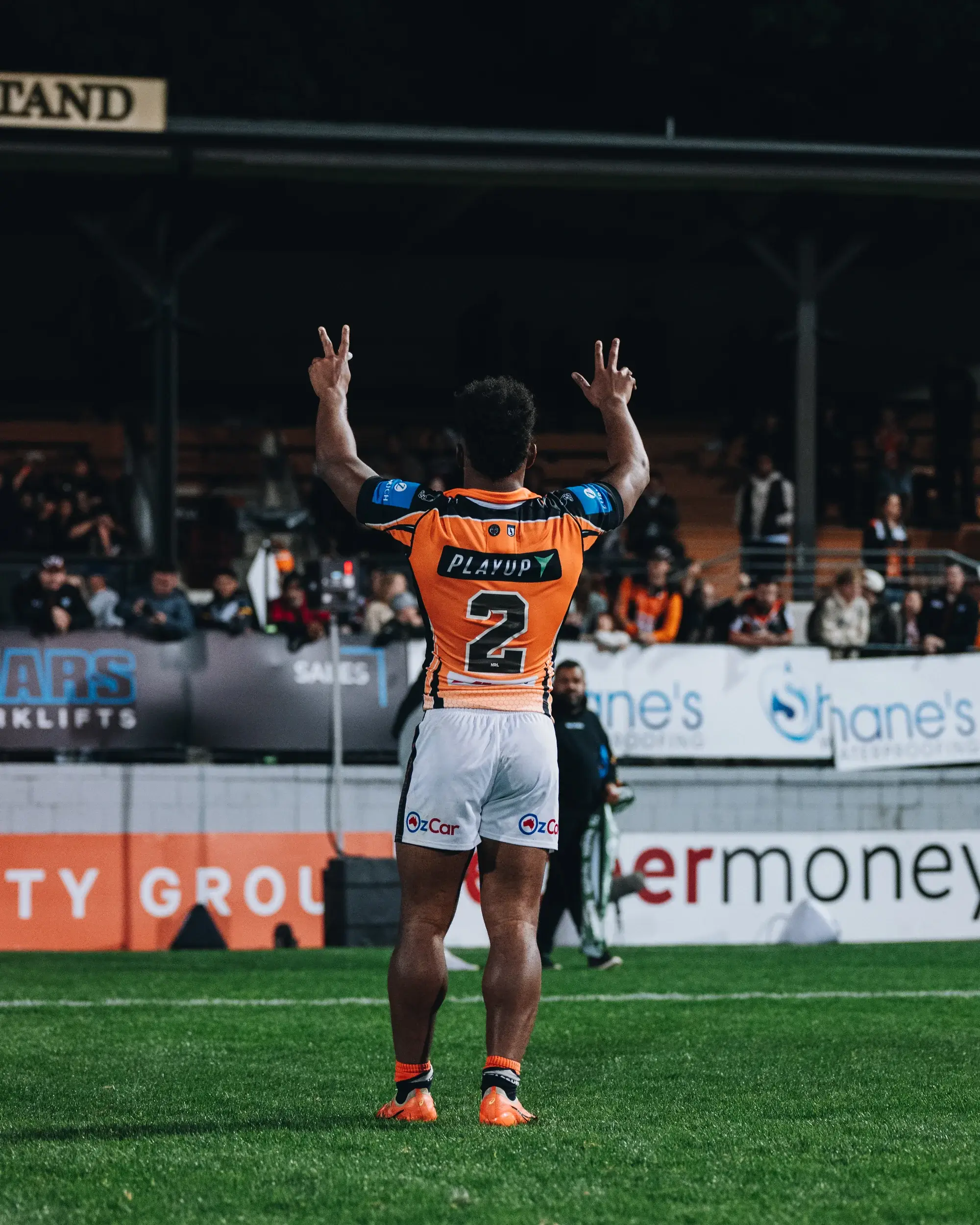 Keith Barnes Footy Feeds | Wests Tigers vs Cowboys